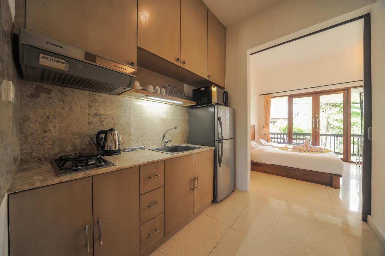 Отель Sayang Sanur Terrace House Экстерьер фото