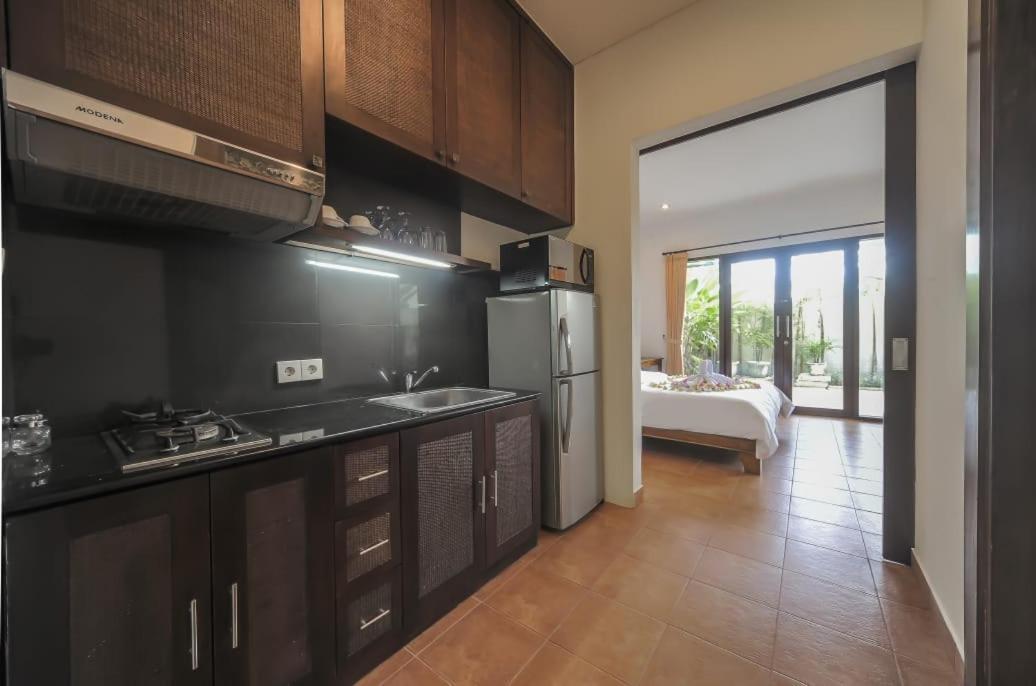 Отель Sayang Sanur Terrace House Экстерьер фото